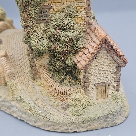 David Winter Toll Keepers Cottage 1984 Great Britain Hand Painted Village Town - Picture 8 of 11